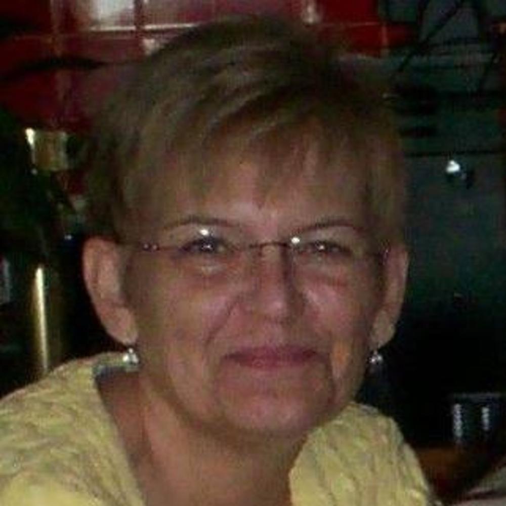 Meet your Posher, Mae